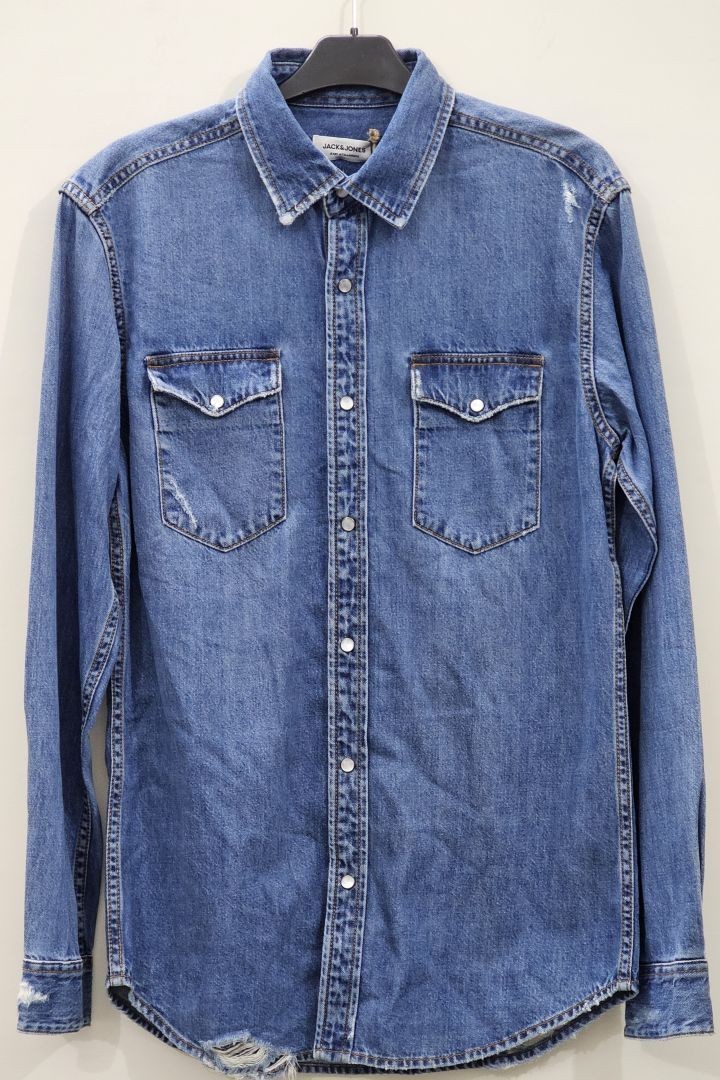 Mens-Denim Shirt-TS01-Twine-sourcing-buyng-house